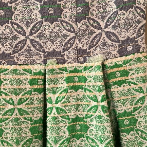 Tailored Pleated Midi Dress with Short Sleeves - Picture 4 of 9